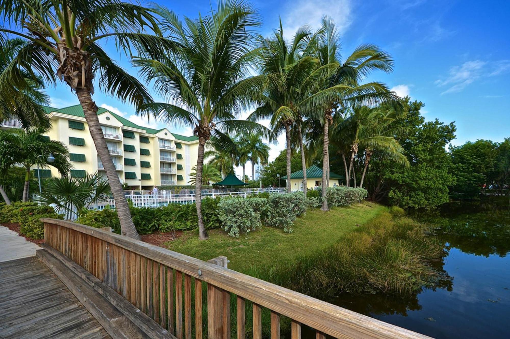 Sunrise Suites Saint Lucia Suite #201 Key West Room photo